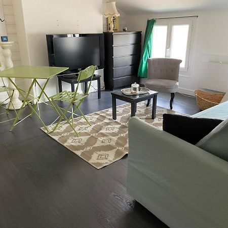 Chez Emmanuel Apartman Saintes Kültér fotó